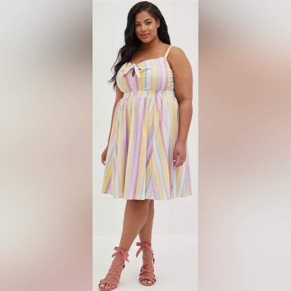 Torrid Mini Poplin Tie-Front Skater Dress - Picture 1 of 8